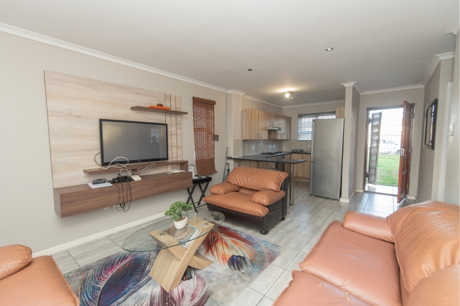 2 Bedroom Property for Sale in Parsonsvlei Eastern Cape